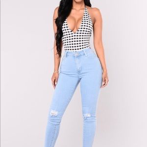 Fashion nova high waisted jeans